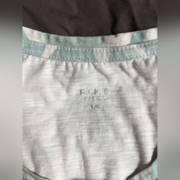 Ricki's summer top - Picture 3 of 4